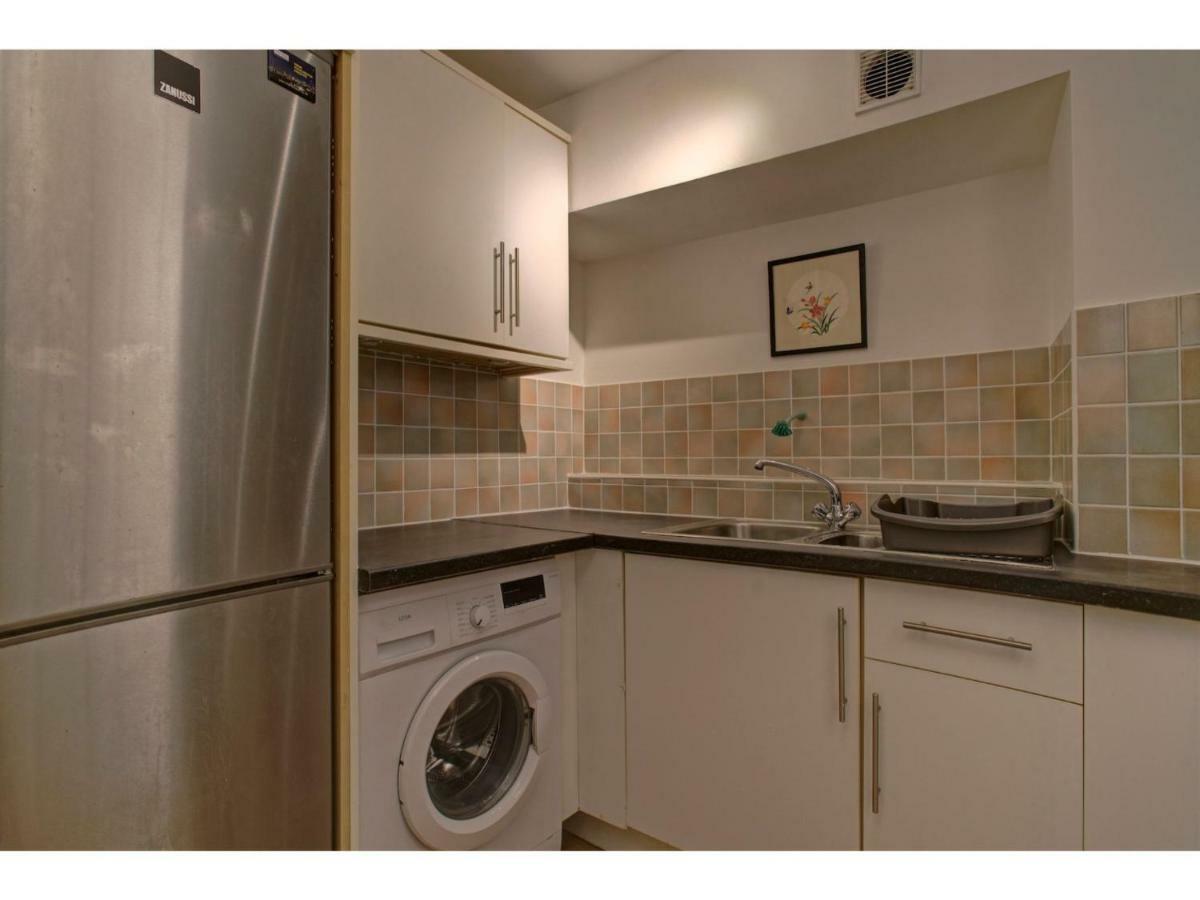 Delightful & Spacious 2Bd Apt For 6, Central Mcr! Manchester Ngoại thất bức ảnh